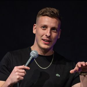 Felix Lobrecht